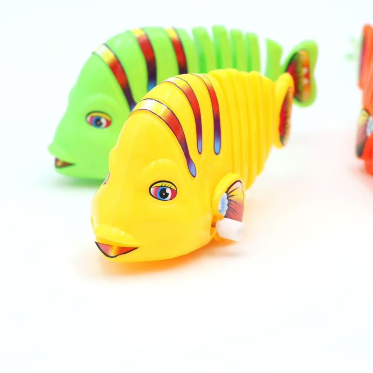 Wind-up Wiggle Fish Toys ~ Endless fun and creative play for kids