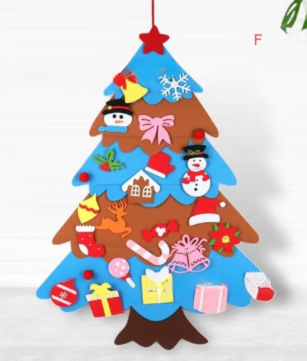 DIY Felt Christmas Tree Set ~ Because toddlers think glass balls are snacks.