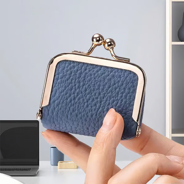 Mini Jewelry Box ~ Keeps your jewelry right where it belongs