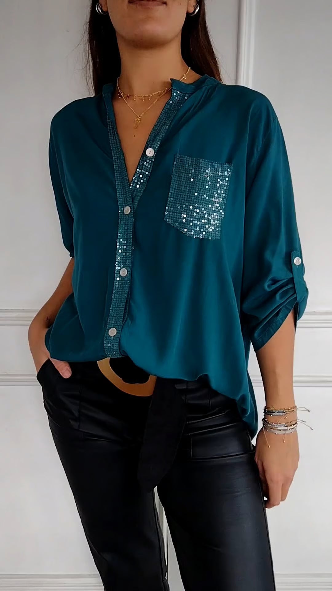 V-neck Sequin Mid-sleeve Casual Top ~ Effortless sparkle and all-day comfort in one chic fit.