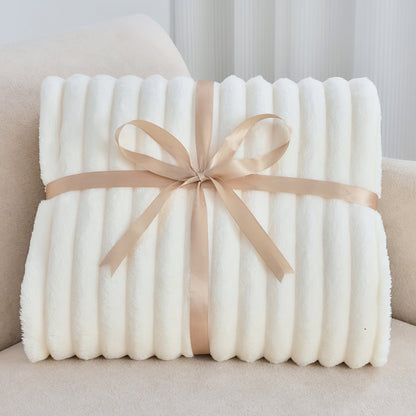 Viral Soft Plush Nap Blanket ~ Wrap yourself in cloud-like comfort anytime.
