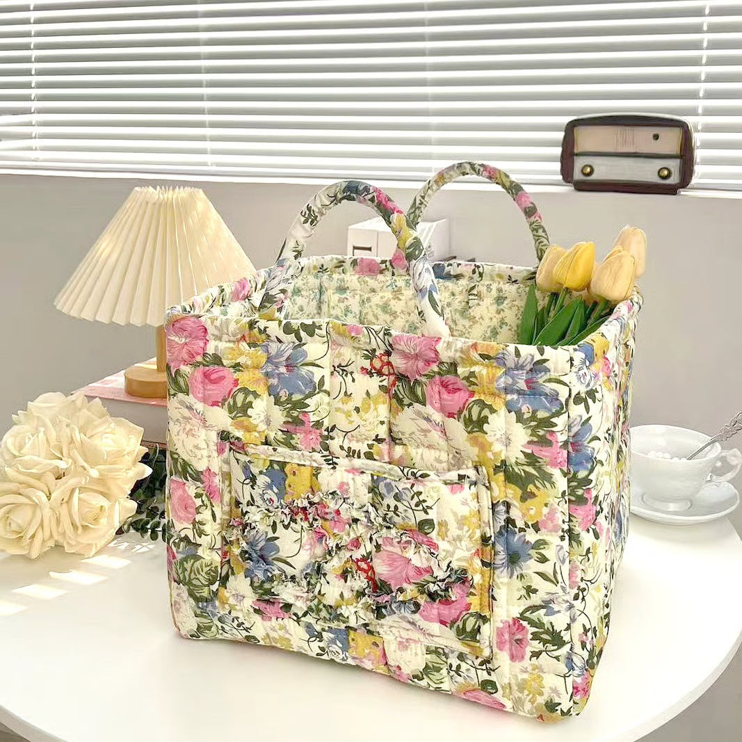 Quilted Fabric Totes ~ Because some things can’t go in drawers.
