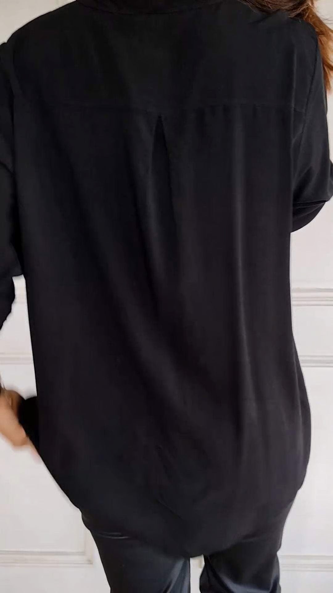 V-neck Sequin Mid-sleeve Casual Top ~ Effortless sparkle and all-day comfort in one chic fit.