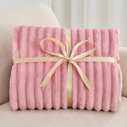 Viral Soft Plush Nap Blanket ~ Wrap yourself in cloud-like comfort anytime.