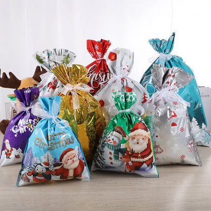 Christmas Drawstring Gift Bags ~ From messy pile to tree-ready in seconds.