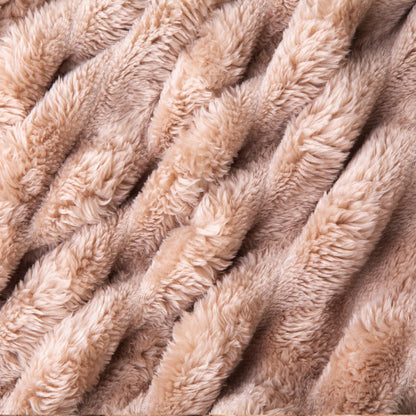 Viral Soft Plush Nap Blanket ~ Wrap yourself in cloud-like comfort anytime.