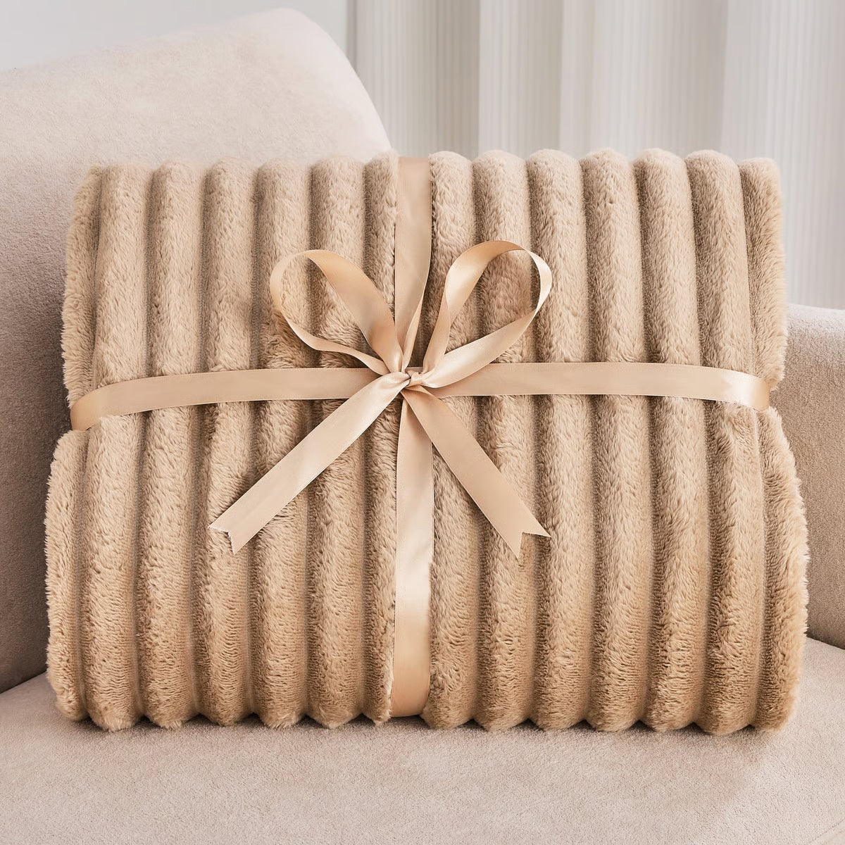 Viral Soft Plush Nap Blanket ~ Wrap yourself in cloud-like comfort anytime.